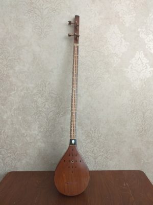 سه تار ایرانی سازبه ساخت اصفهان